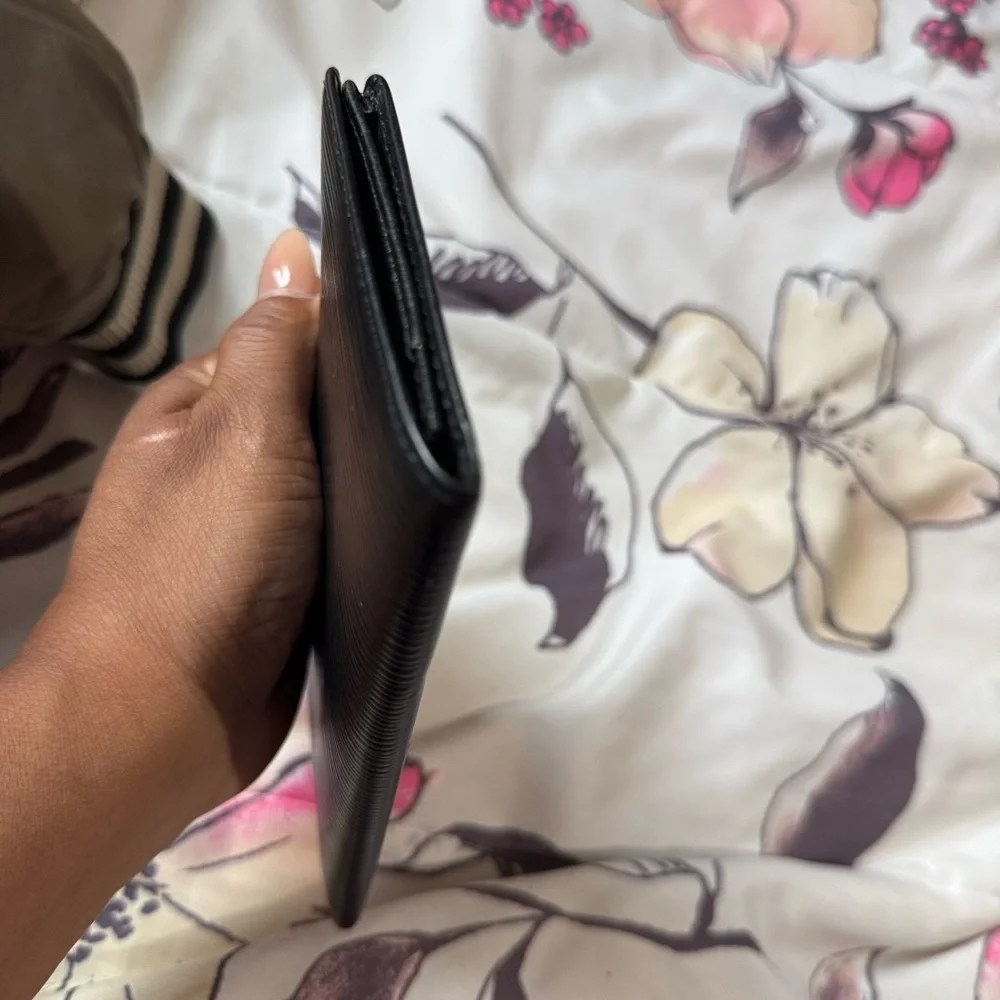 Louis Vuitton Black folder